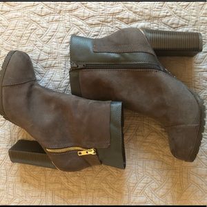 Juicy Couture Heeled Bootie, Size 9